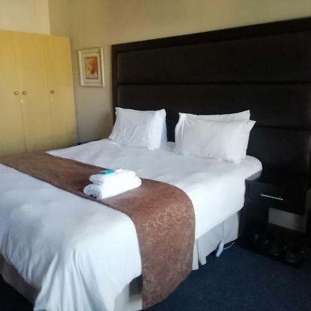 Hemmingways Bed & Breakfast King William's Town Ngoại thất bức ảnh