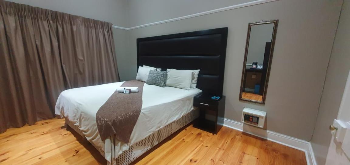 Hemmingways Bed & Breakfast King William's Town Ngoại thất bức ảnh