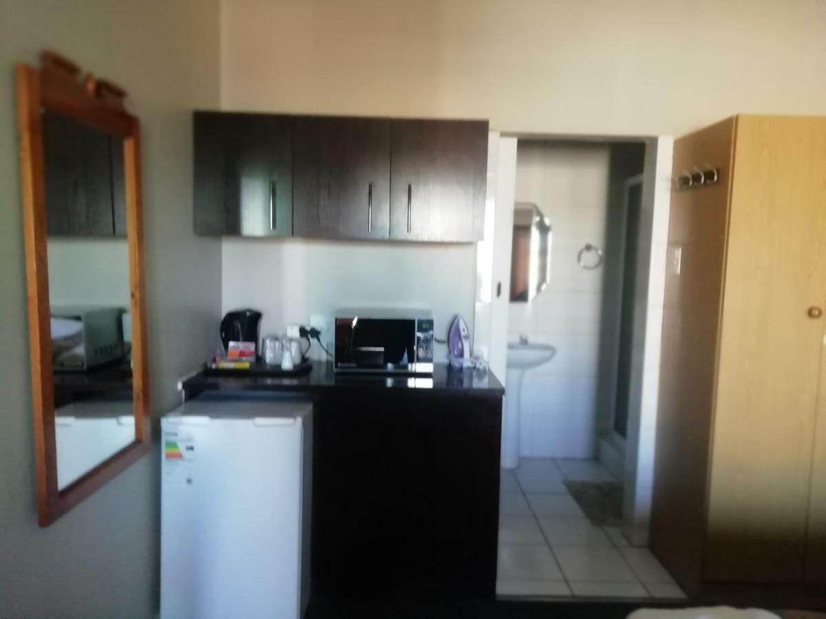 Hemmingways Bed & Breakfast King William's Town Ngoại thất bức ảnh