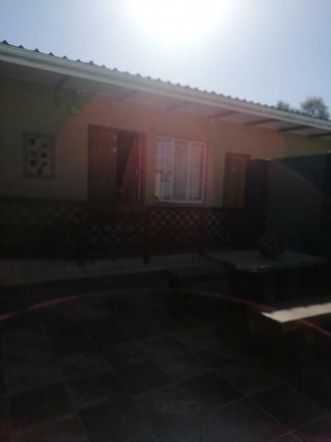 Hemmingways Bed & Breakfast King William's Town Ngoại thất bức ảnh